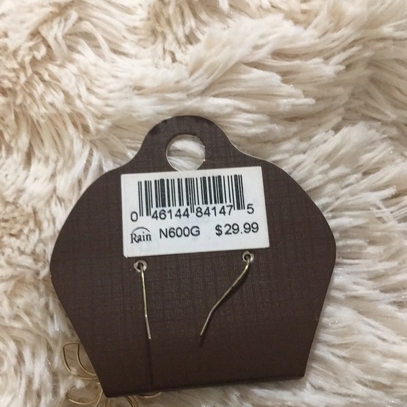 Rain ~ Gold Colored 3D Flower Earrings - Picture 3 of 3